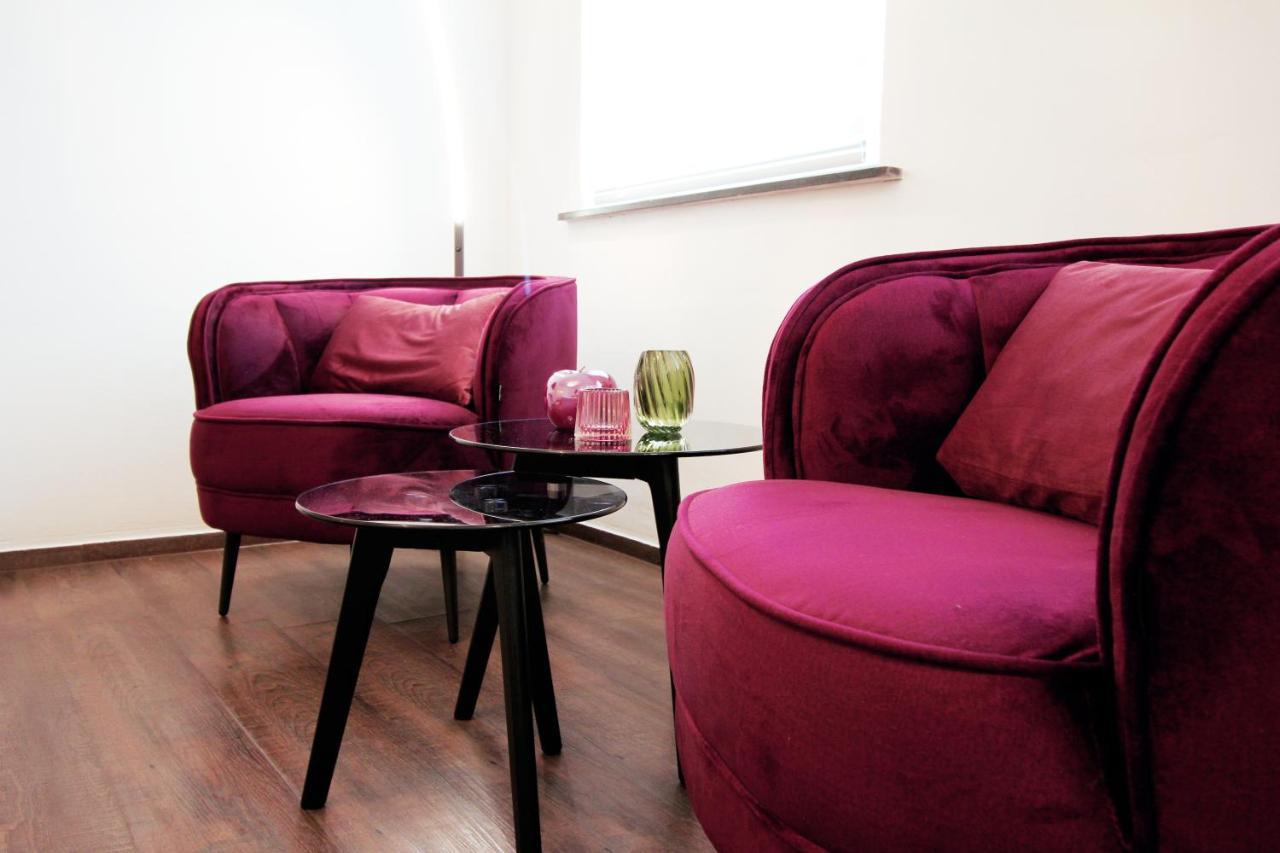 דיסבורג Secret Hideaways Cozystudio Superior Apartments Mit Wifi L 450M Bis Uni L Messe L Flughafen L Zoo מראה חיצוני תמונה